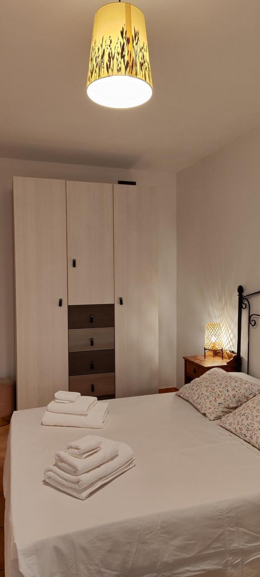 Piso Rural Sol Bergueda Apartment Avia Bagian luar foto
